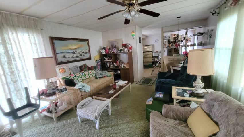 47 Rainbow Lane East a Dundee, FL Mobile or Manufactured Home for Sale